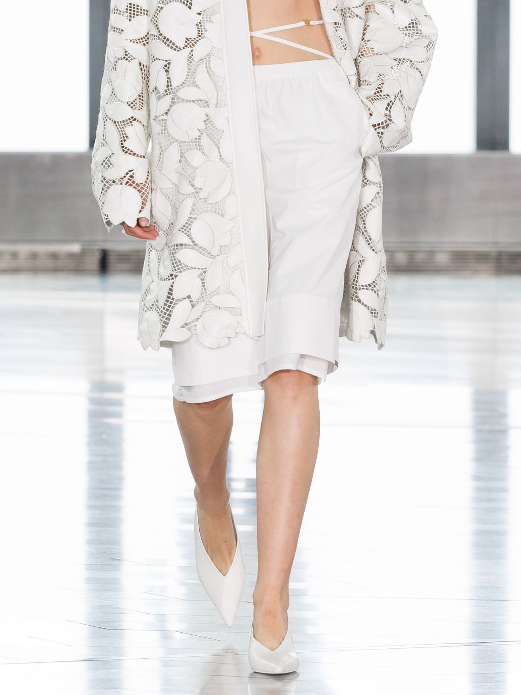 Simkhai PRE-ORDER Aubria Skirt (White)